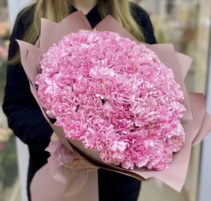 Моно-букет из розовых диантусов